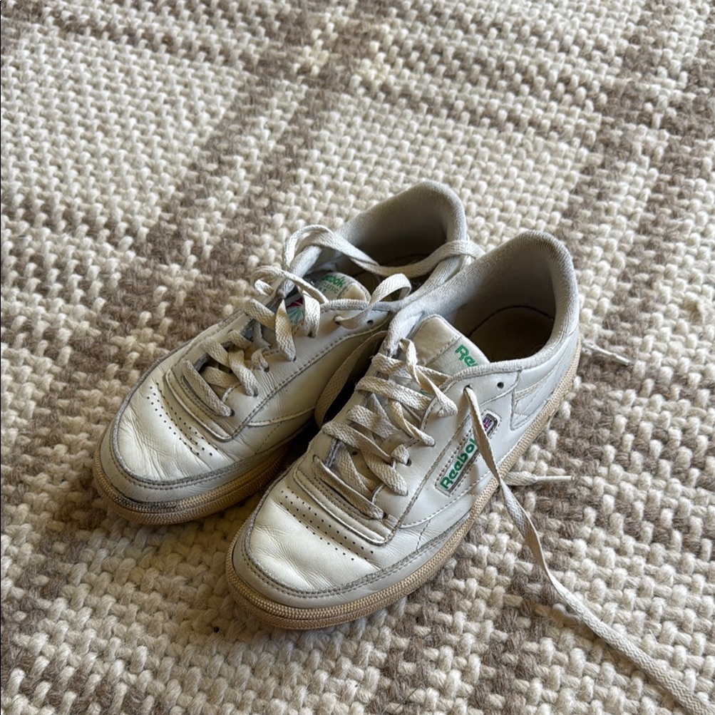 Reebok Classic White And Green Shoes
